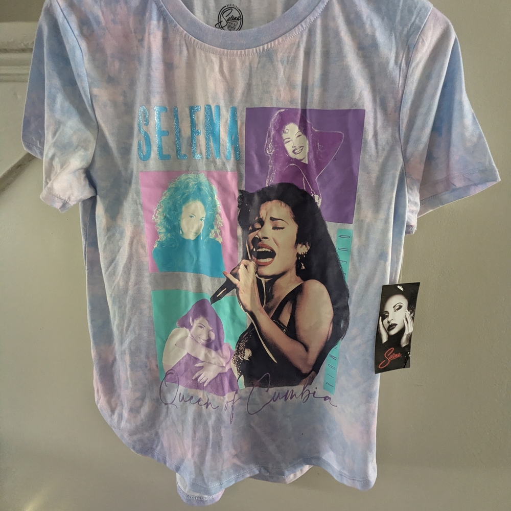 Selena Graphic Tee - Multicolor